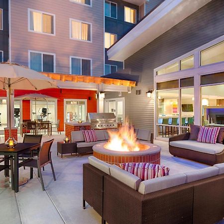 Residence Inn By Marriott Pullman Esterno foto