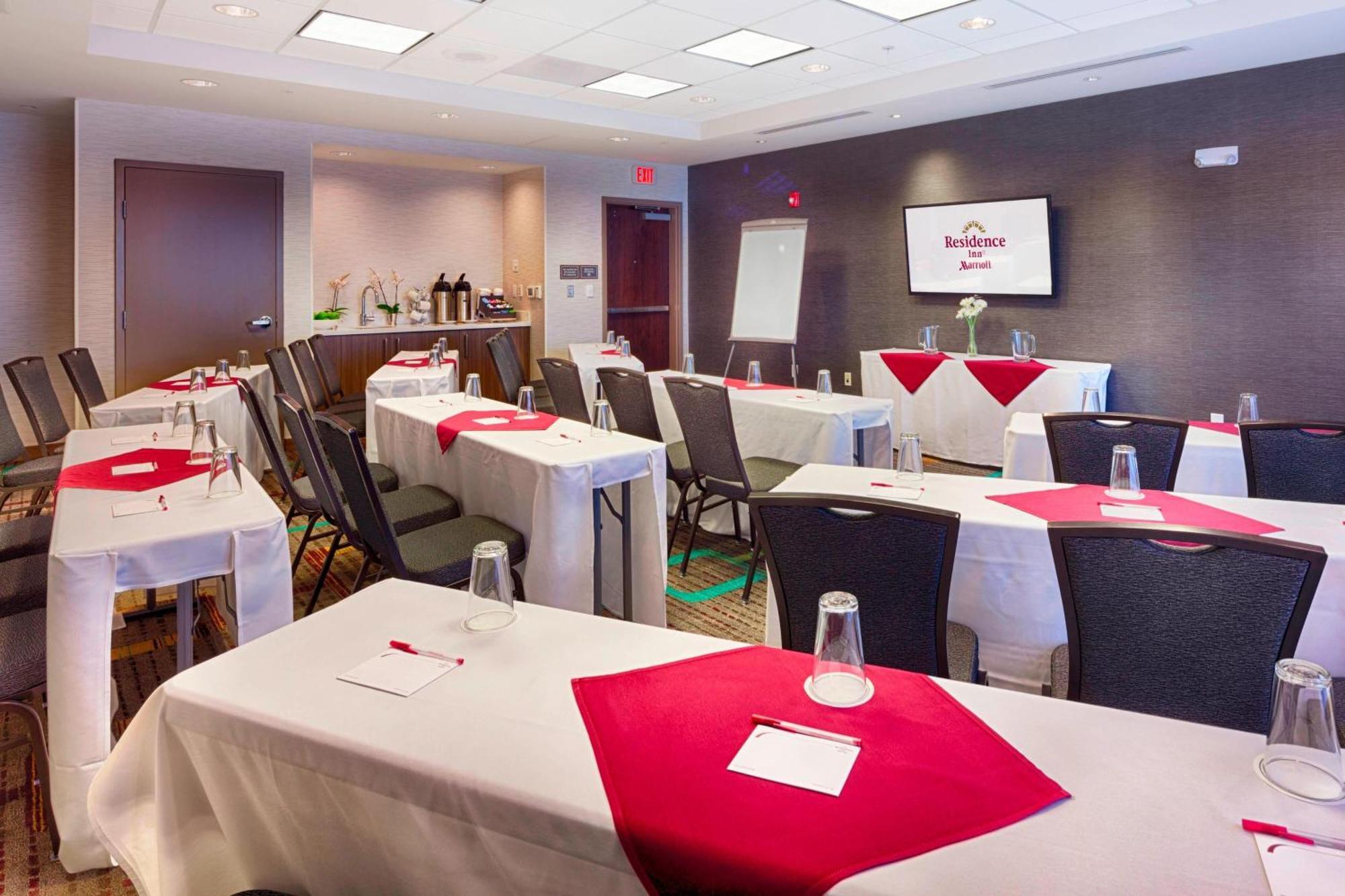 Residence Inn By Marriott Pullman Esterno foto