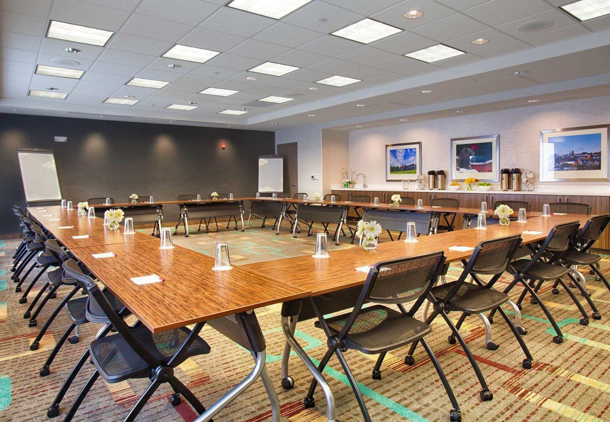 Residence Inn By Marriott Pullman Esterno foto